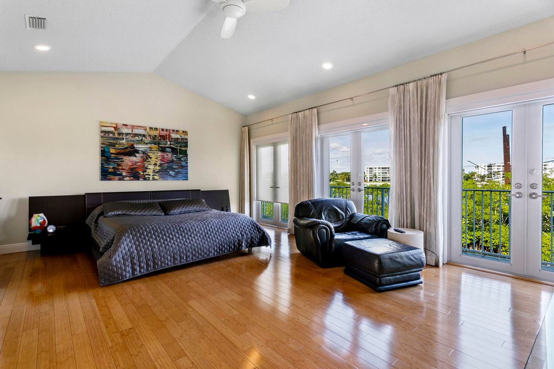 En Venta: $2,000,000 (3 camas, 3 baños, 2943 Pies cuadrados)