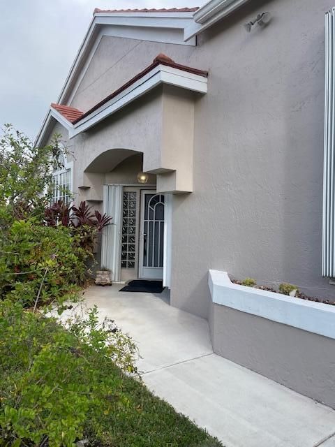 合同活跃: $350,000 (3 贝兹, 2 浴室, 1488 平方英尺)