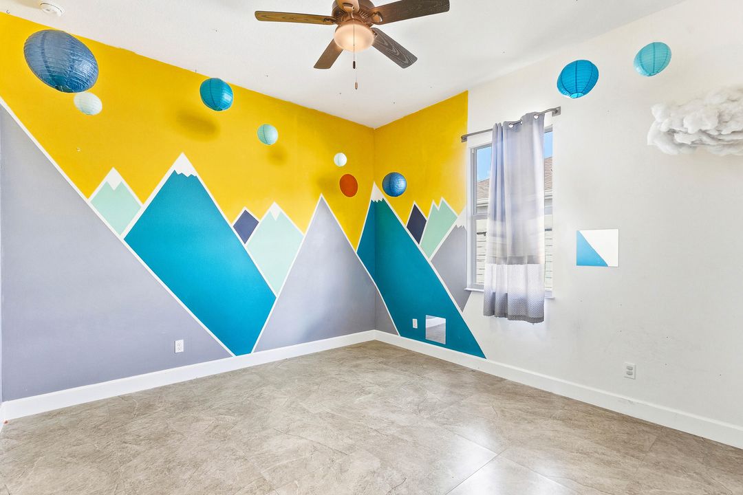 待售: $550,000 (3 贝兹, 2 浴室, 2335 平方英尺)