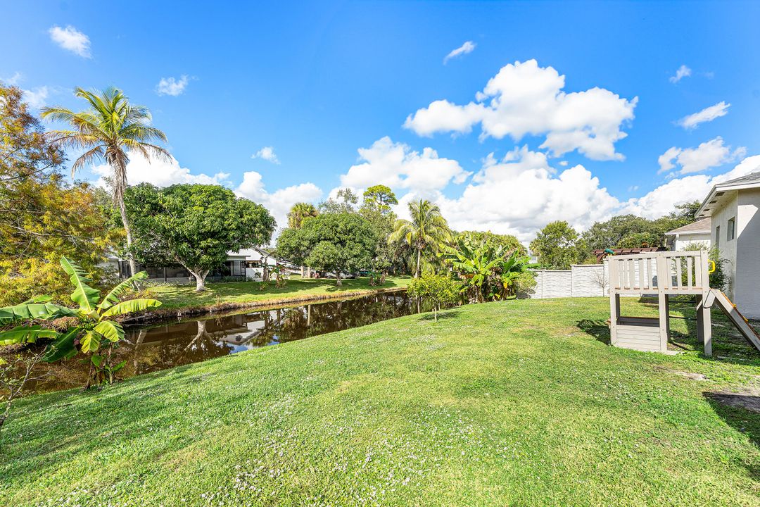 待售: $550,000 (3 贝兹, 2 浴室, 2335 平方英尺)