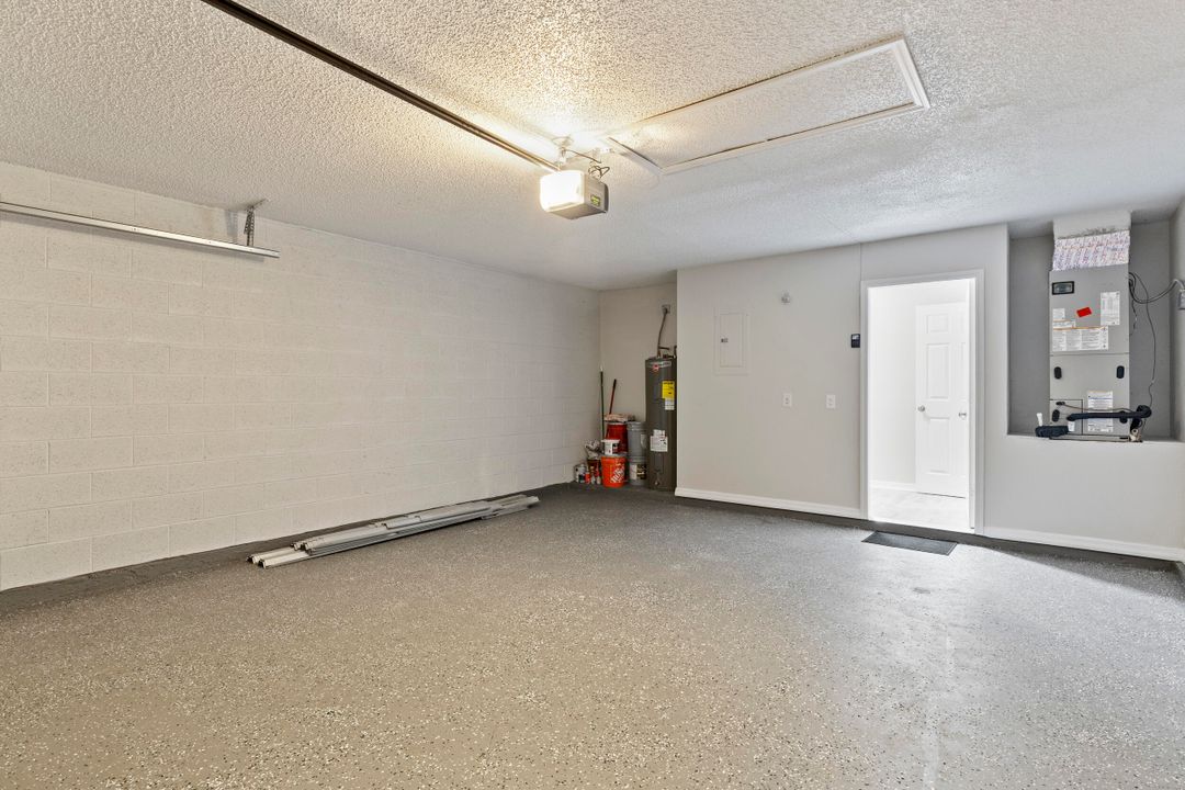 For Sale: $435,000 (3 beds, 2 baths, 1623 Square Feet)