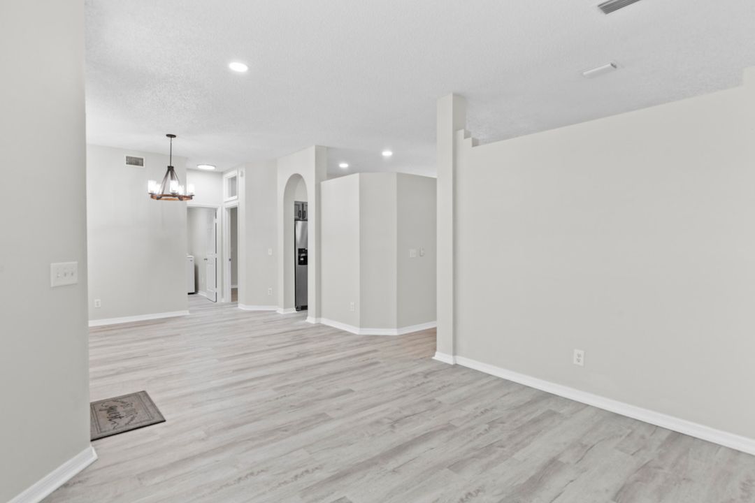 For Sale: $435,000 (3 beds, 2 baths, 1623 Square Feet)