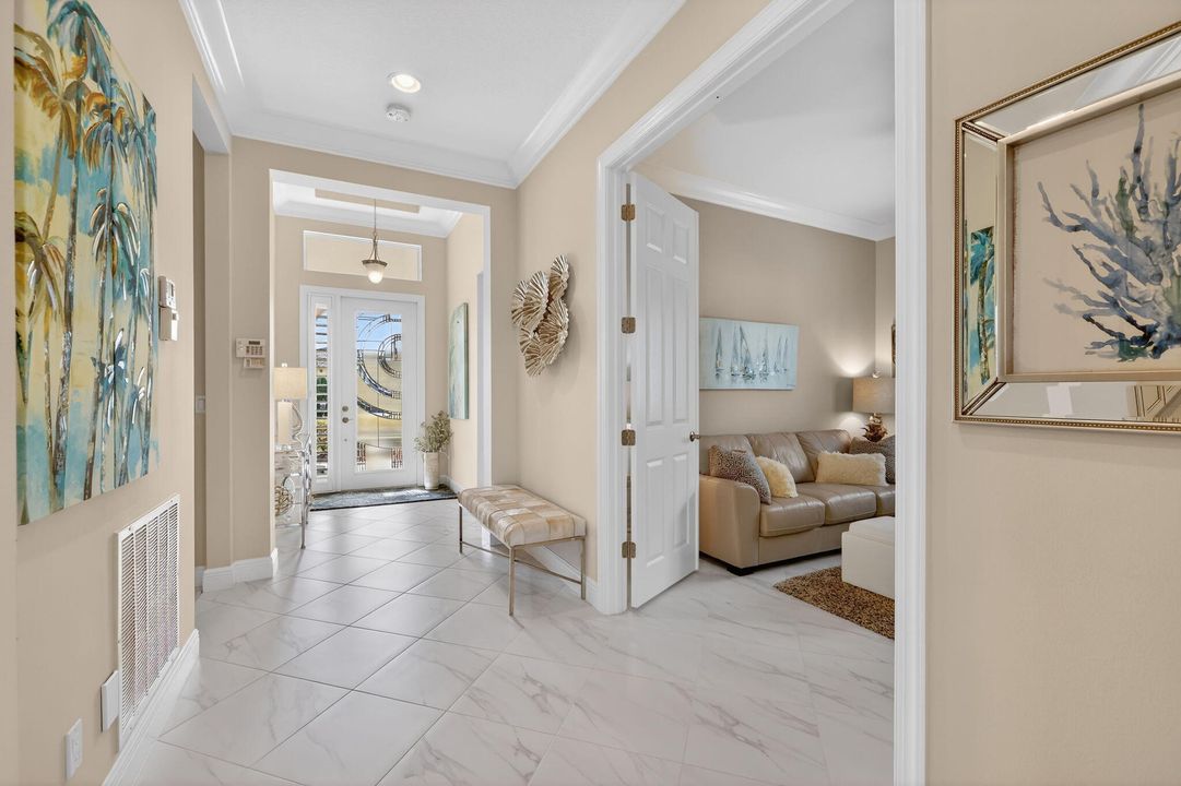 待售: $569,000 (2 贝兹, 2 浴室, 1932 平方英尺)