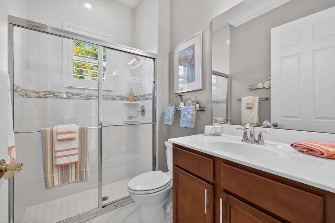 待售: $569,000 (2 贝兹, 2 浴室, 1932 平方英尺)