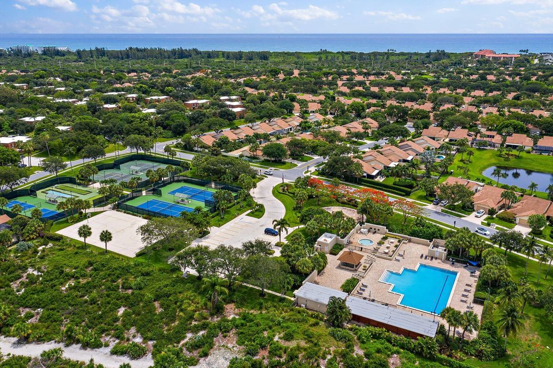 For Rent: $10,000 (3 beds, 2 baths, 1889 Square Feet)