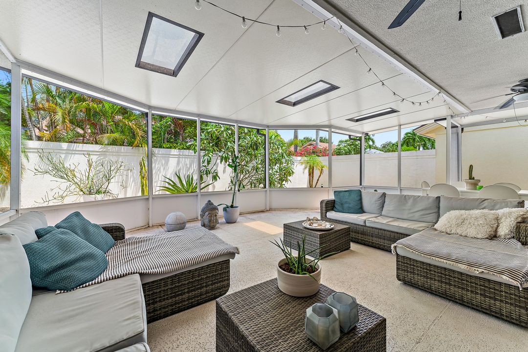 For Rent: $10,000 (3 beds, 2 baths, 1889 Square Feet)