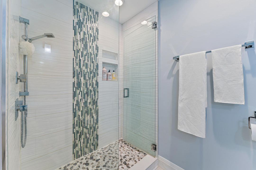 For Rent: $10,000 (3 beds, 2 baths, 1889 Square Feet)