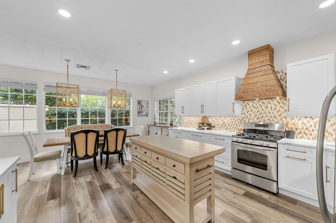 For Sale: $869,999 (3 beds, 2 baths, 2093 Square Feet)