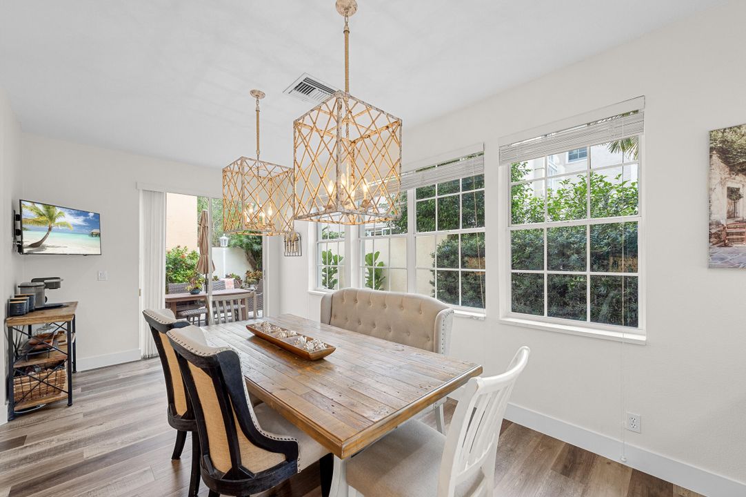 For Sale: $869,999 (3 beds, 2 baths, 2093 Square Feet)