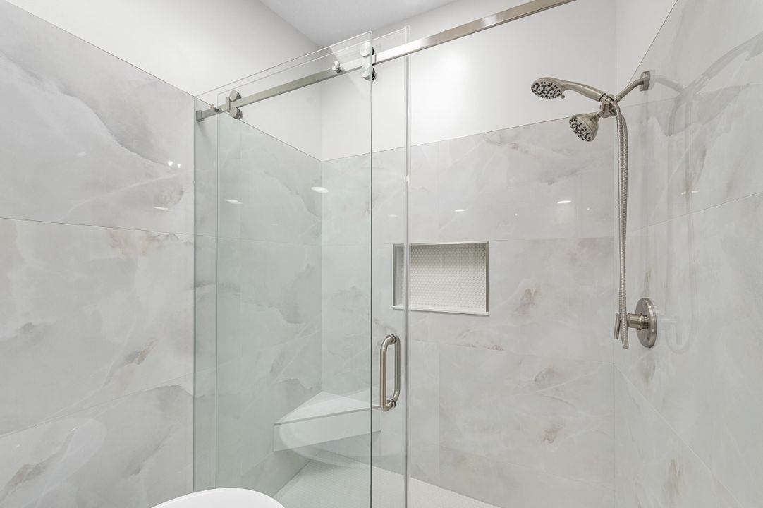 For Sale: $869,999 (3 beds, 2 baths, 2093 Square Feet)