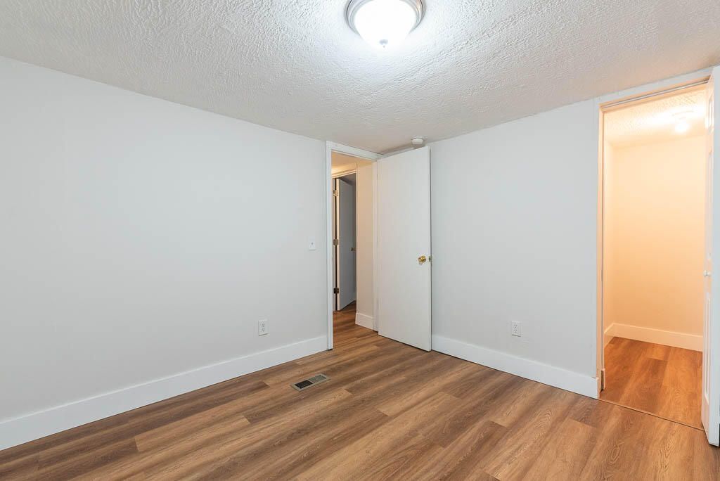 For Rent: $2,750 (4 beds, 2 baths, 1344 Square Feet)