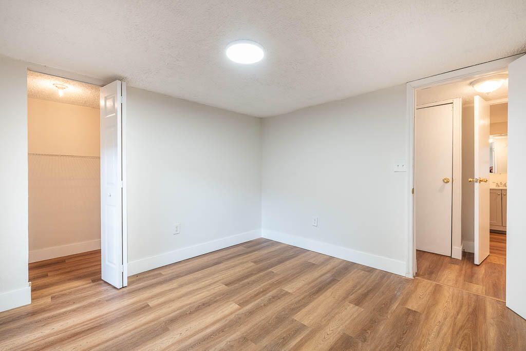 For Rent: $2,750 (4 beds, 2 baths, 1344 Square Feet)