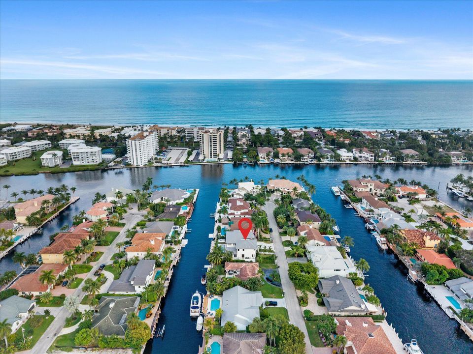 На продажу: $7,150,000 (6 спален, 6 ванн, 5845 Квадратных фут)