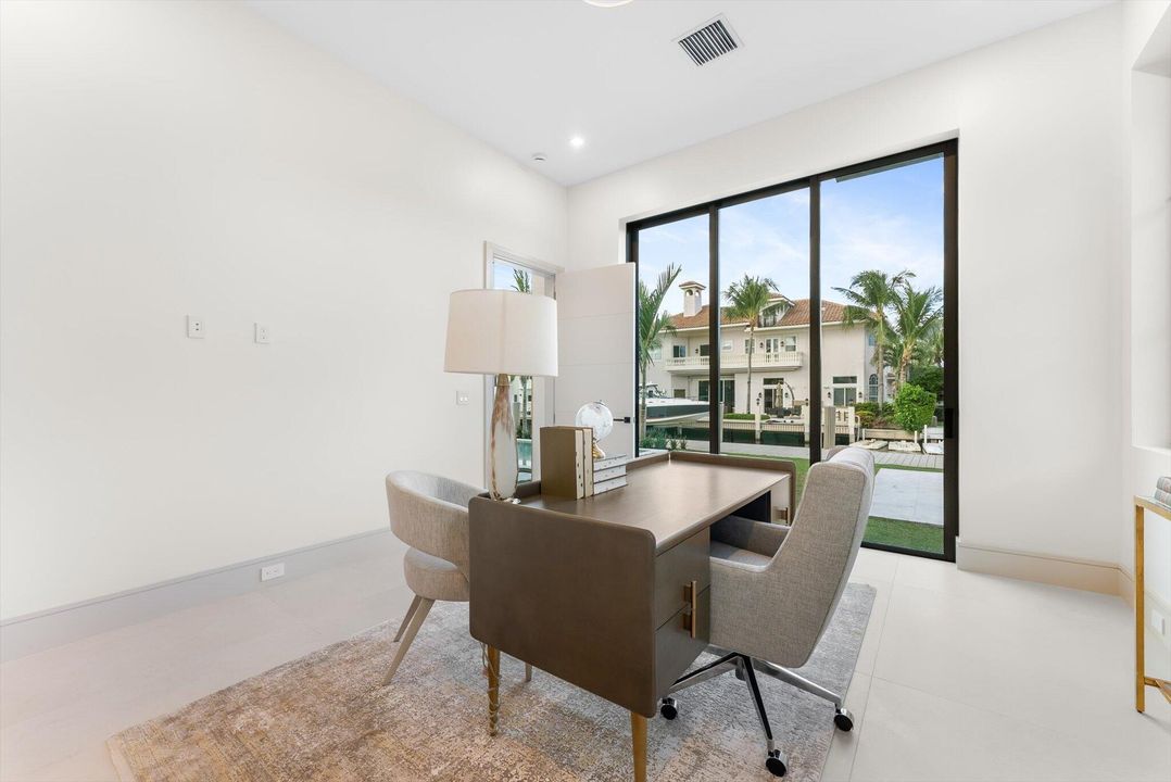 На продажу: $7,150,000 (6 спален, 6 ванн, 5845 Квадратных фут)