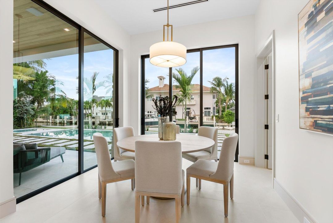 На продажу: $7,150,000 (6 спален, 6 ванн, 5845 Квадратных фут)