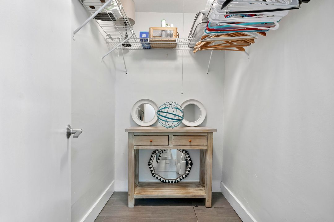 Activo con contrato: $2,000 (1 camas, 1 baños, 850 Pies cuadrados)