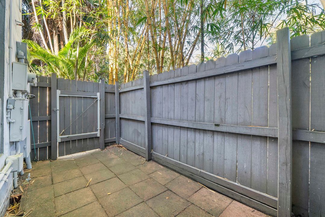 Activo con contrato: $2,000 (1 camas, 1 baños, 850 Pies cuadrados)