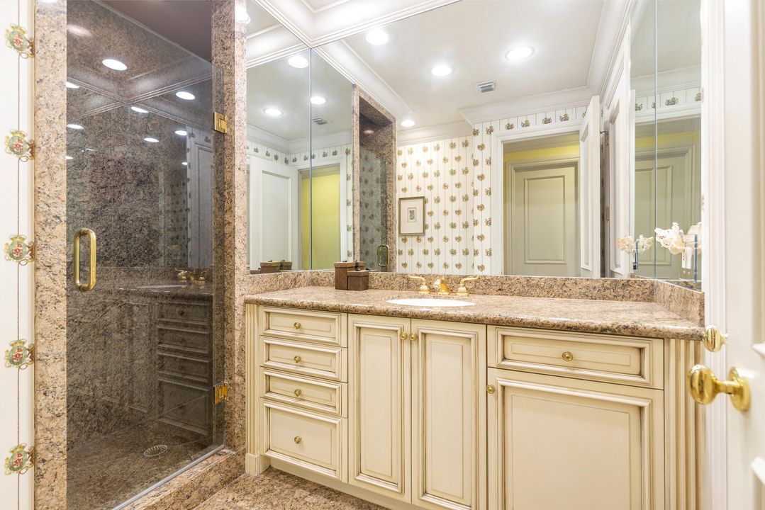 На продажу: $12,900,000 (3 спален, 4 ванн, 4603 Квадратных фут)