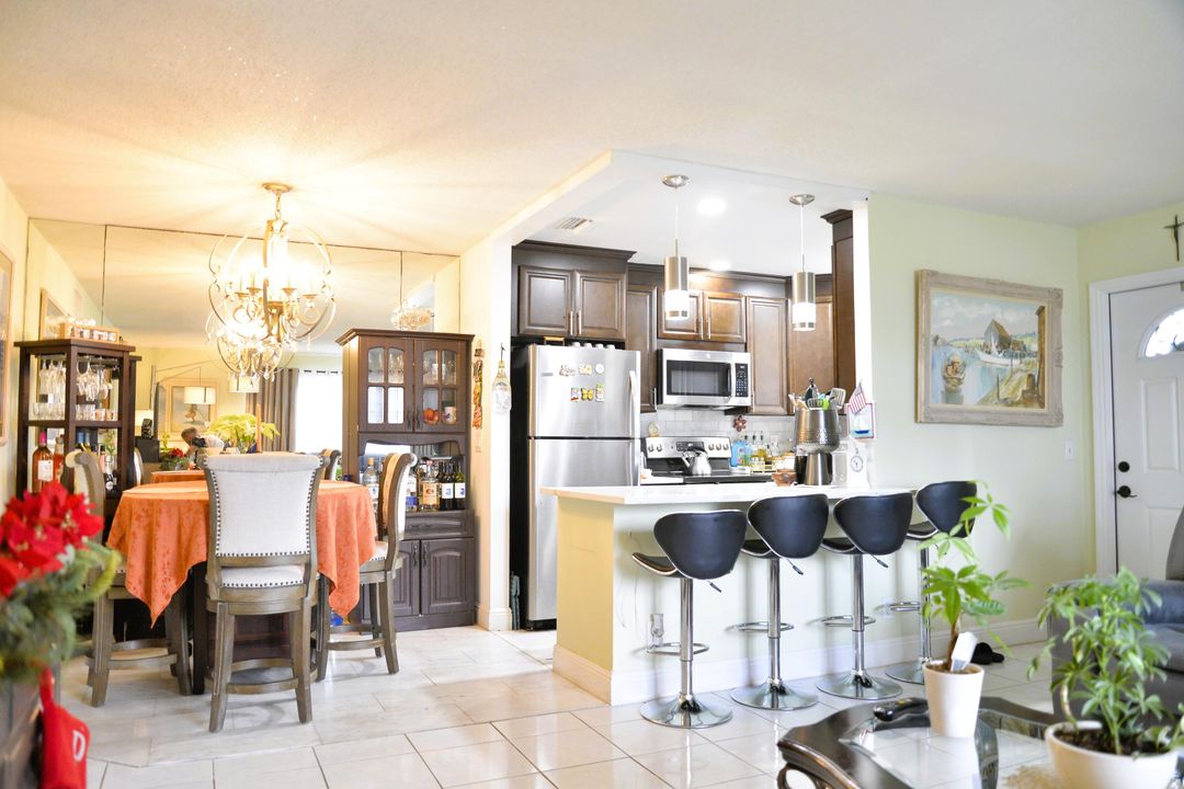 En Venta: $249,900 (2 camas, 2 baños, 1175 Pies cuadrados)