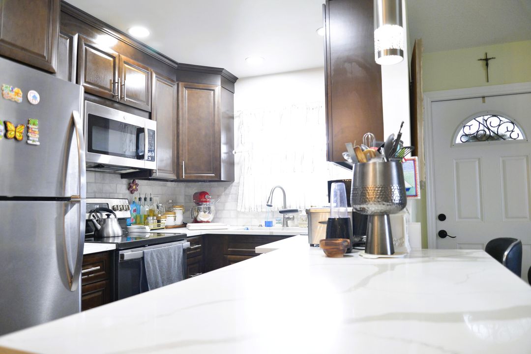 En Venta: $249,900 (2 camas, 2 baños, 1175 Pies cuadrados)