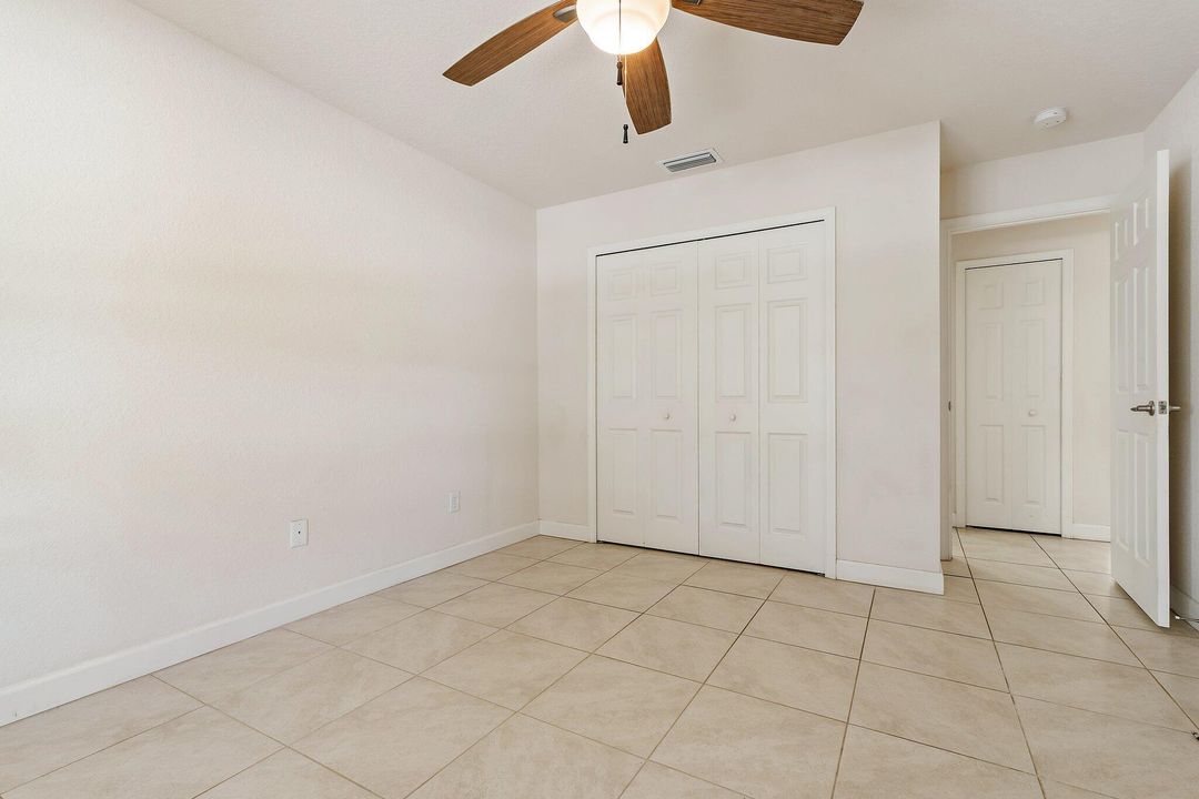 En Venta: $250,000 (2 camas, 2 baños, 1451 Pies cuadrados)