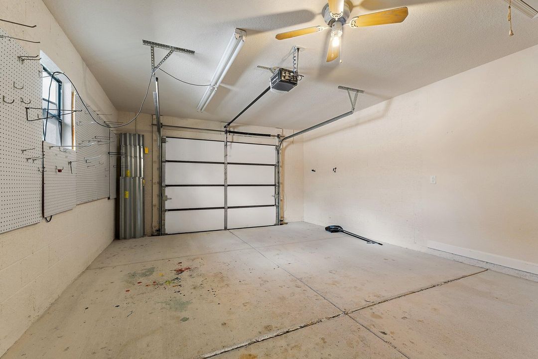 En Venta: $250,000 (2 camas, 2 baños, 1451 Pies cuadrados)