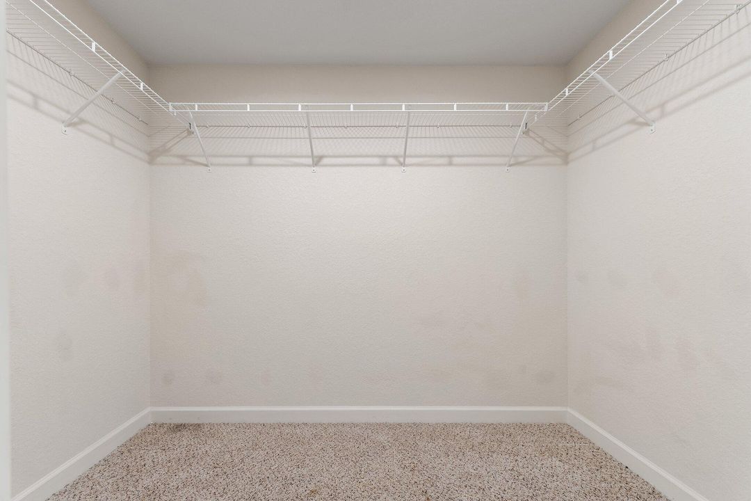 En Venta: $250,000 (2 camas, 2 baños, 1451 Pies cuadrados)