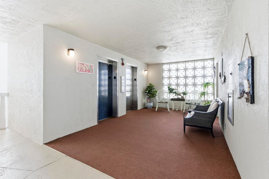 For Sale: $380,000 (2 beds, 2 baths, 1440 Square Feet)