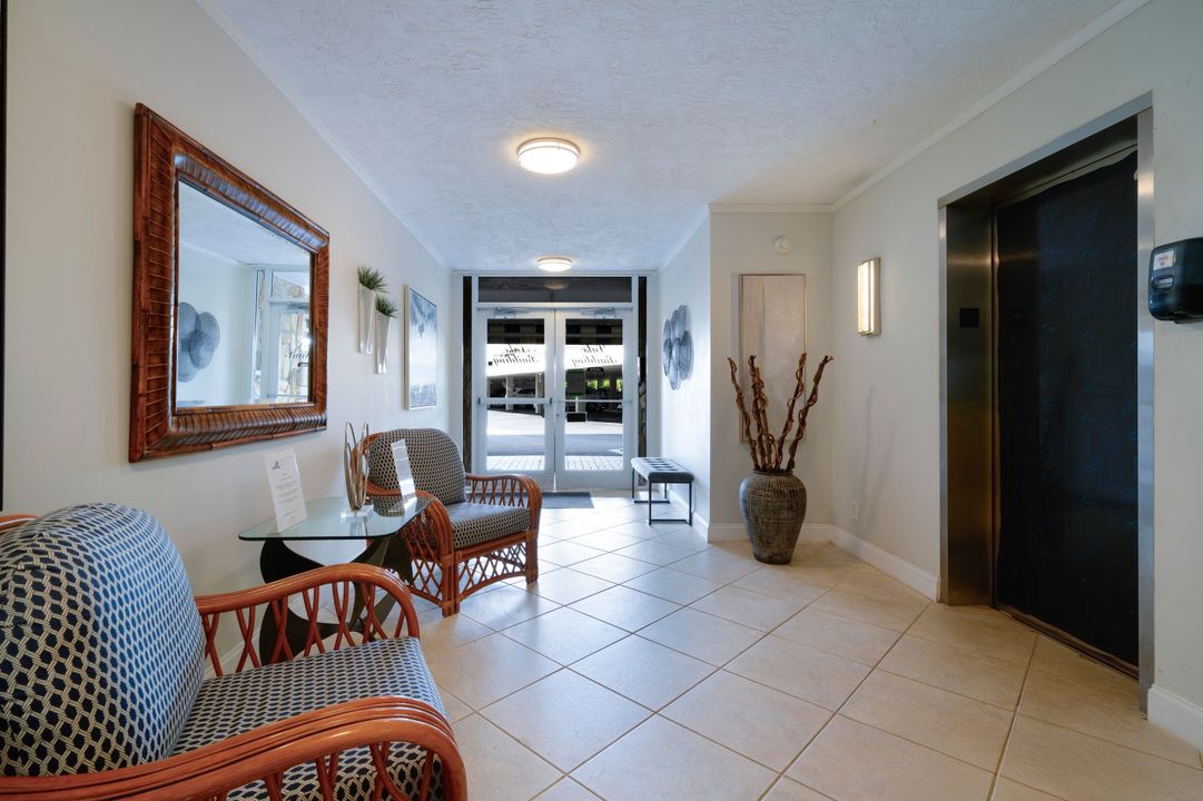 For Sale: $380,000 (2 beds, 2 baths, 1440 Square Feet)