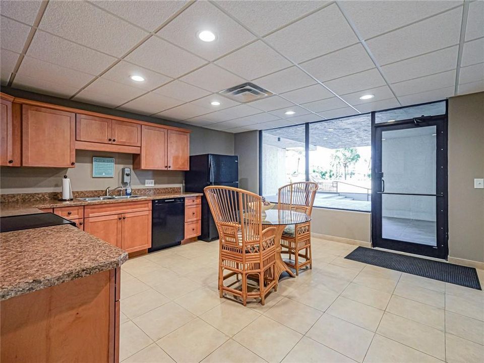 待售: $675,000 (2 贝兹, 2 浴室, 1488 平方英尺)