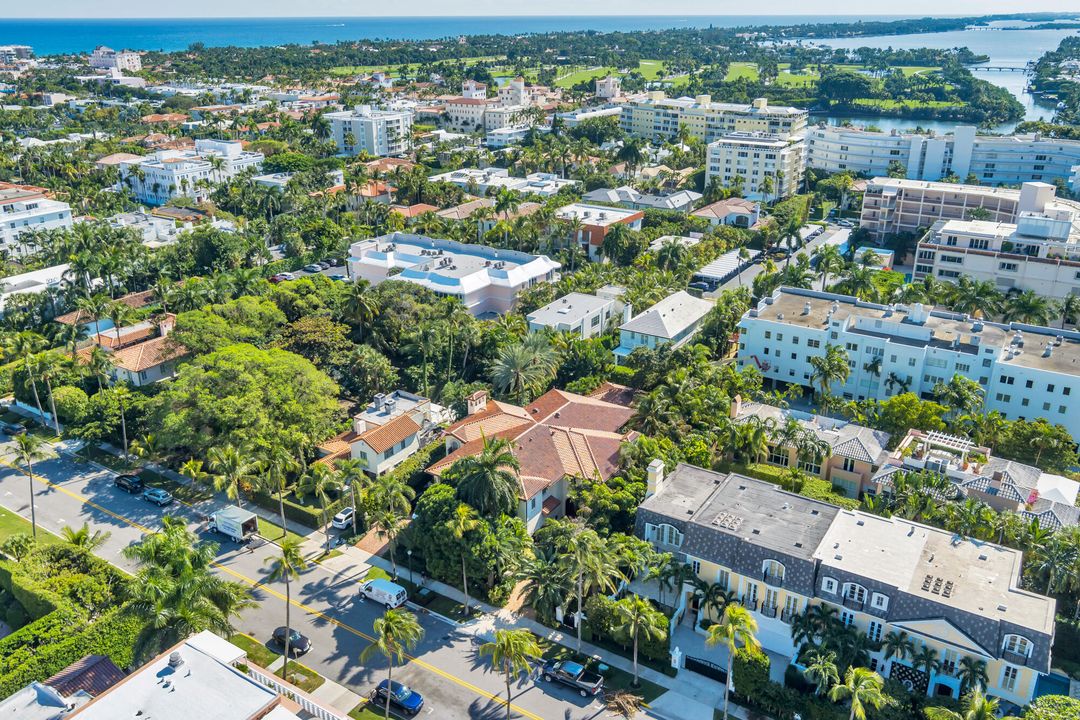 На продажу: $12,900,000 (3 спален, 4 ванн, 4603 Квадратных фут)