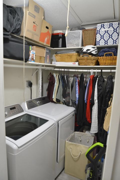 En Venta: $249,900 (2 camas, 2 baños, 1175 Pies cuadrados)