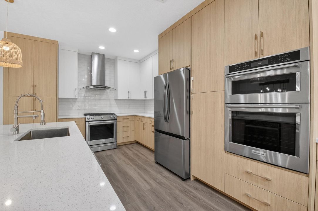 For Rent: $6,400 (4 beds, 4 baths, 3036 Square Feet)