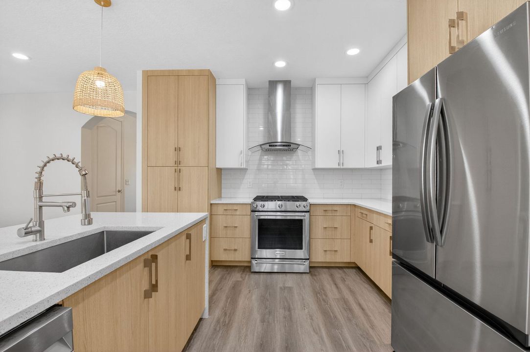 For Rent: $6,400 (4 beds, 4 baths, 3036 Square Feet)