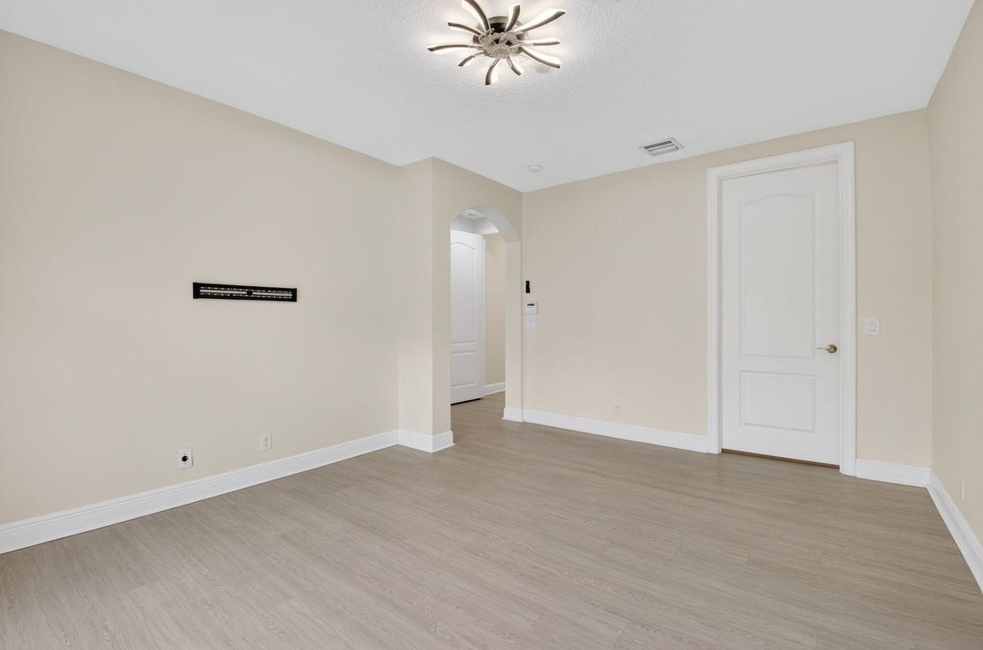 For Rent: $6,400 (4 beds, 4 baths, 3036 Square Feet)