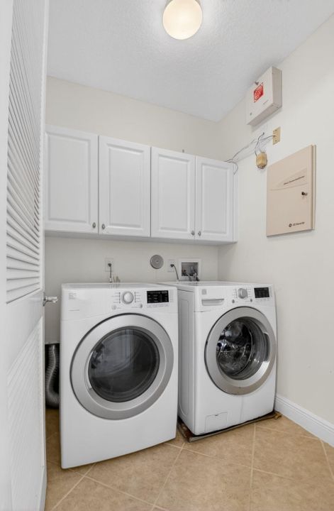 For Rent: $6,400 (4 beds, 4 baths, 3036 Square Feet)