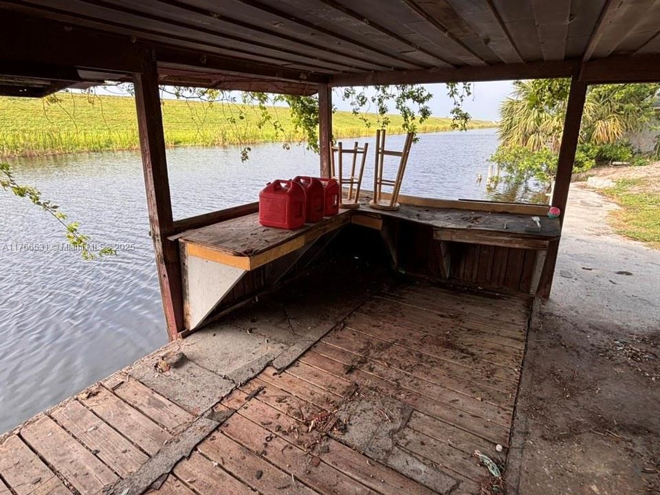 En Venta: $270,000 (4 camas, 3 baños, 1496 Pies cuadrados)