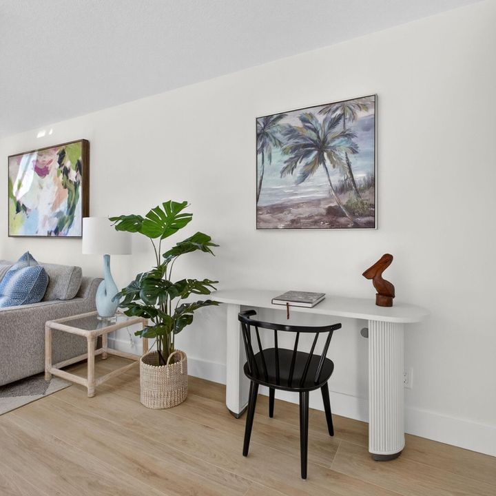 待售: $329,000 (2 贝兹, 2 浴室, 1350 平方英尺)