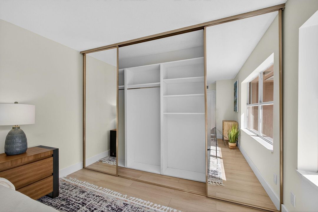 待售: $329,000 (2 贝兹, 2 浴室, 1350 平方英尺)