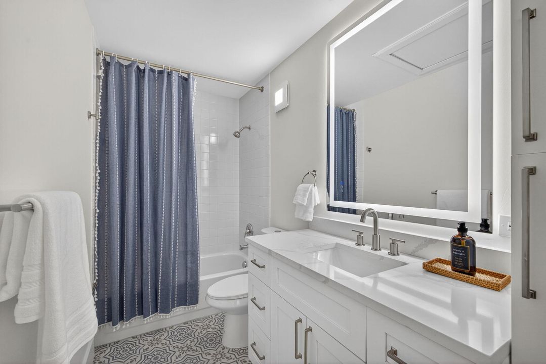 待售: $329,000 (2 贝兹, 2 浴室, 1350 平方英尺)