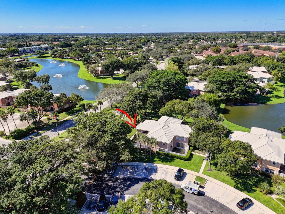 待售: $329,000 (2 贝兹, 2 浴室, 1350 平方英尺)