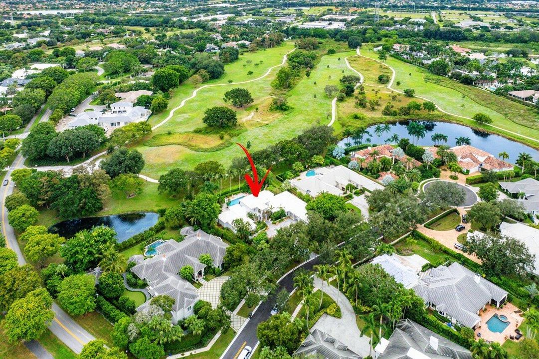 Под контрактом: $25,000 (5 спален, 5 ванн, 5257 Квадратных фут)