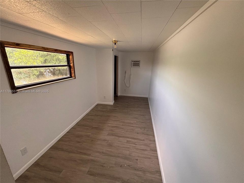 En Venta: $270,000 (4 camas, 3 baños, 1496 Pies cuadrados)