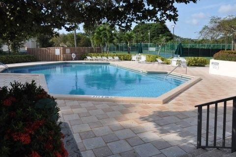 В аренду: $3,000 (3 спален, 2 ванн, 1389 Квадратных фут)