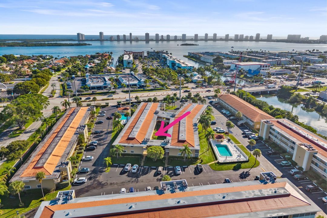 En Venta: $209,999 (2 camas, 2 baños, 886 Pies cuadrados)