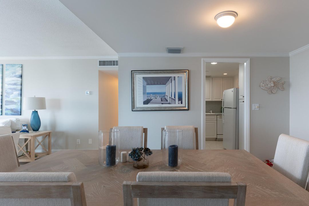 出租: $5,000 (2 贝兹, 2 浴室, 1320 平方英尺)