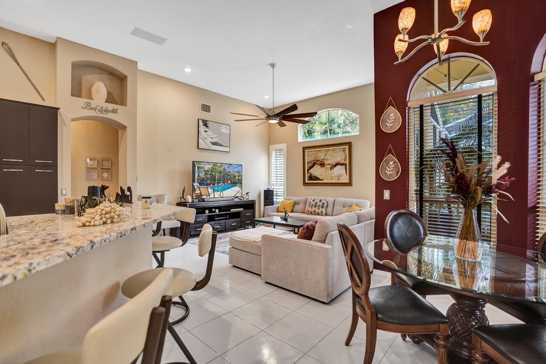 En Venta: $798,000 (3 camas, 2 baños, 2074 Pies cuadrados)