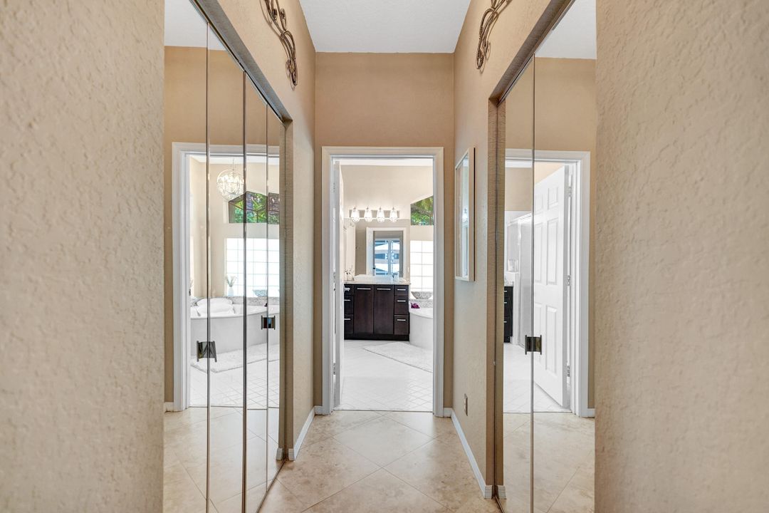 En Venta: $798,000 (3 camas, 2 baños, 2074 Pies cuadrados)