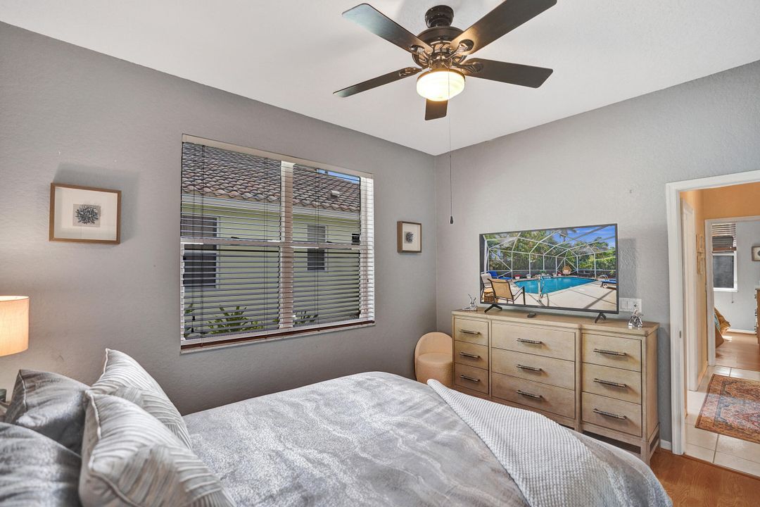 En Venta: $798,000 (3 camas, 2 baños, 2074 Pies cuadrados)