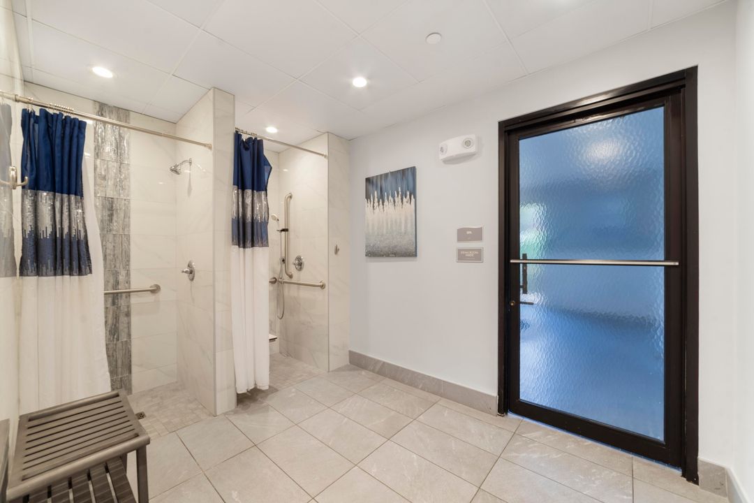 На продажу: $170,000 (2 спален, 2 ванн, 1040 Квадратных фут)